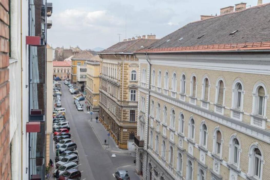 Hi-Bp Sunny Home Apartments In The Heart Of Budapest Exterior photo