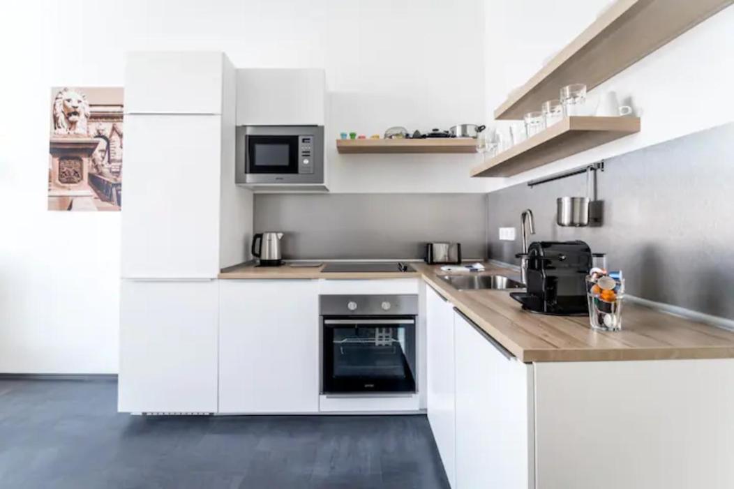 Hi-Bp Sunny Home Apartments In The Heart Of Budapest Exterior photo